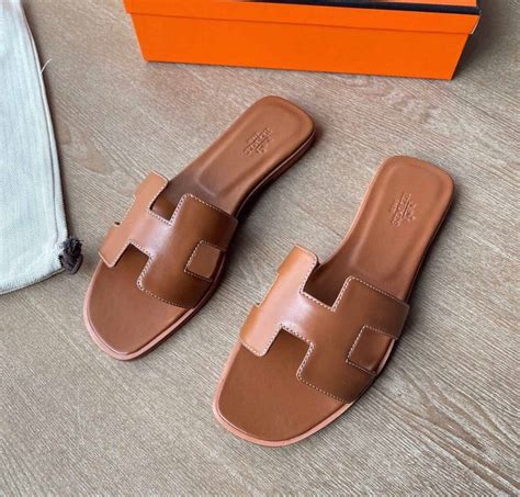 hermes dupe sliders